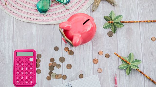 How to save on changing your travel money: holiday savings